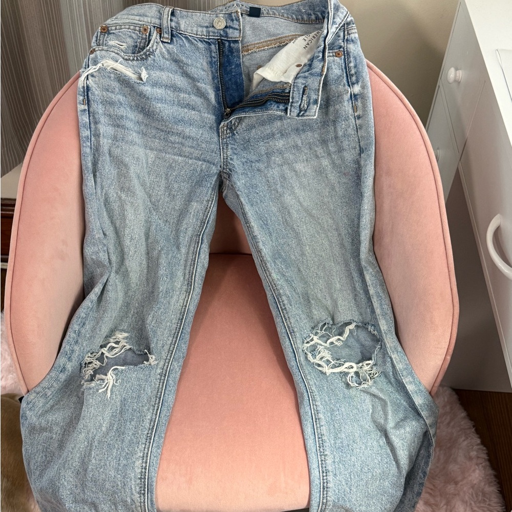 American Eagle Outfitters Light Blue Distressed Jeans